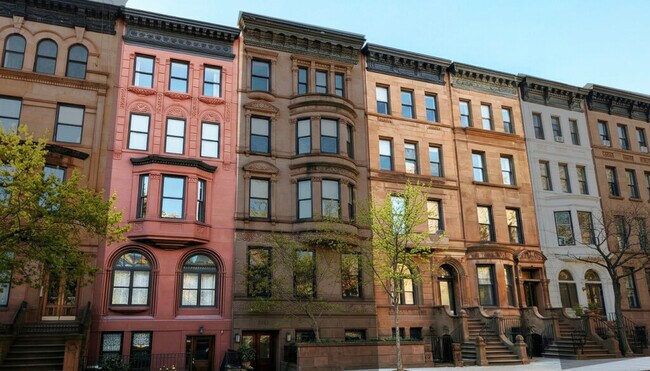 Plus de détails pour 106 & 110-112 West 76th St – Multi-résidentiel à vendre, New York, NY