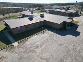 829 Elks Blvd, Ardmore, OK - Aerial  map view - Image1