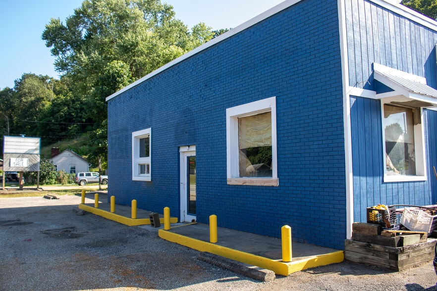 600 Zanesville St, Beverly, OH for sale - Building Photo - Image 2 of 32