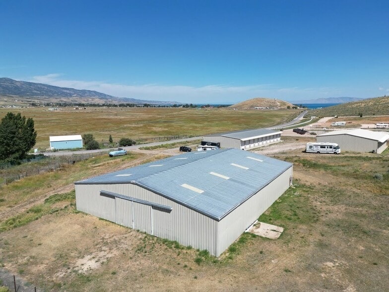 2984 Sweetwater Pk dr, Garden City, UT for lease - Building Photo - Image 2 of 29