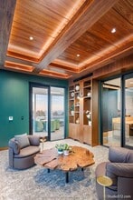 10955 Alexandria Way, La Jolla, CA à louer Photo intérieure- Image 2 de 5