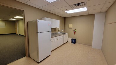 400-408 W Superior St, Duluth, MN for lease Interior Photo- Image 1 of 3