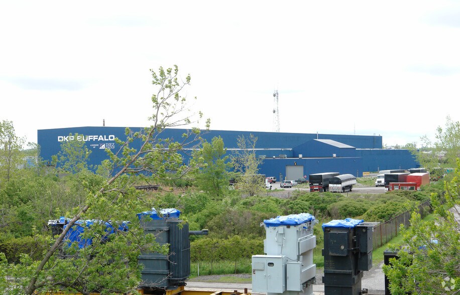 175 Ensminger Rd, Tonawanda, NY à vendre - Photo du bâtiment - Image 2 de 2