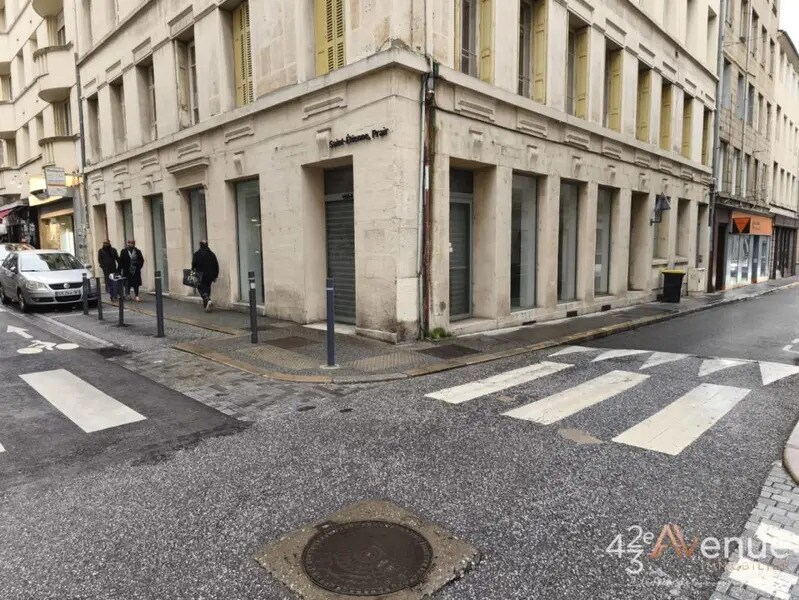 Flex in Saint-Étienne for sale Building Photo- Image 1 of 8