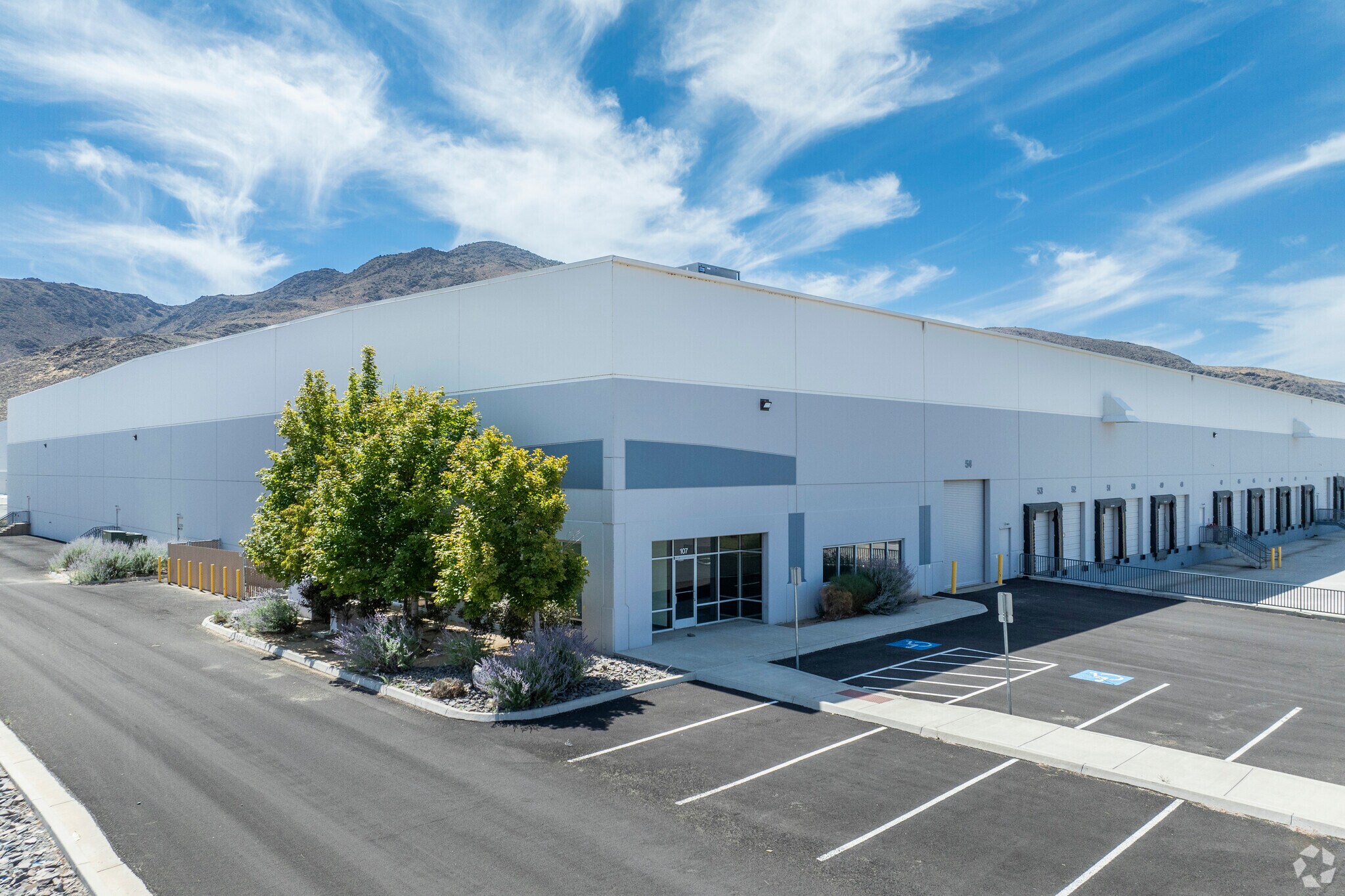 775 Waltham Way, Sparks, NV for lease Building Photo- Image 1 of 33