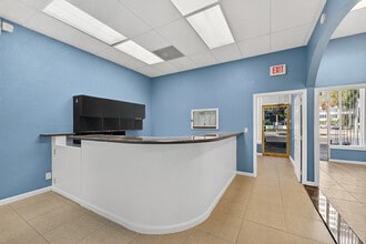 3300-3370 NE 34th St, Fort Lauderdale, FL for lease Interior Photo- Image 2 of 9