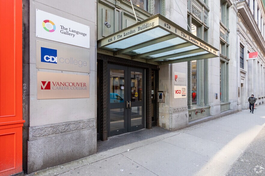 626 W Pender St, Vancouver, BC for lease - Building Photo - Image 3 of 6