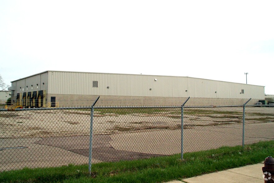 1112 Rosedale Ct, Detroit, MI à vendre - Photo du bâtiment - Image 3 de 3