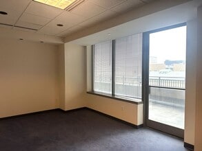 1 S Main St, Dayton, OH for lease Interior Photo- Image 2 of 6