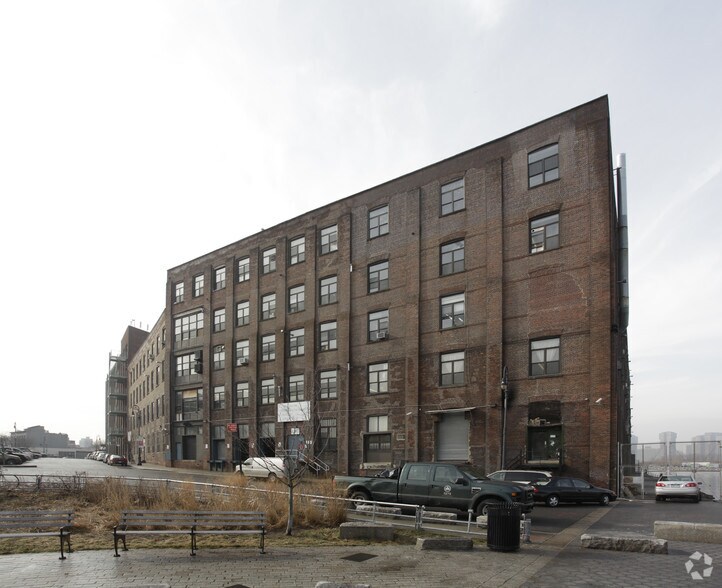 1155-1205 Manhattan Ave, Brooklyn, NY à louer - Photo du bâtiment - Image 3 de 7