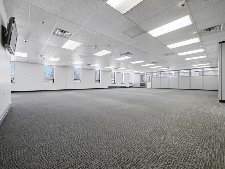 150 Hopper Ave, Waldwick, NJ for lease - Primary Photo - Image 1 of 14