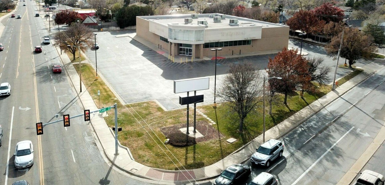 1600 S Western St, Amarillo, TX for lease Building Photo- Image 1 of 28