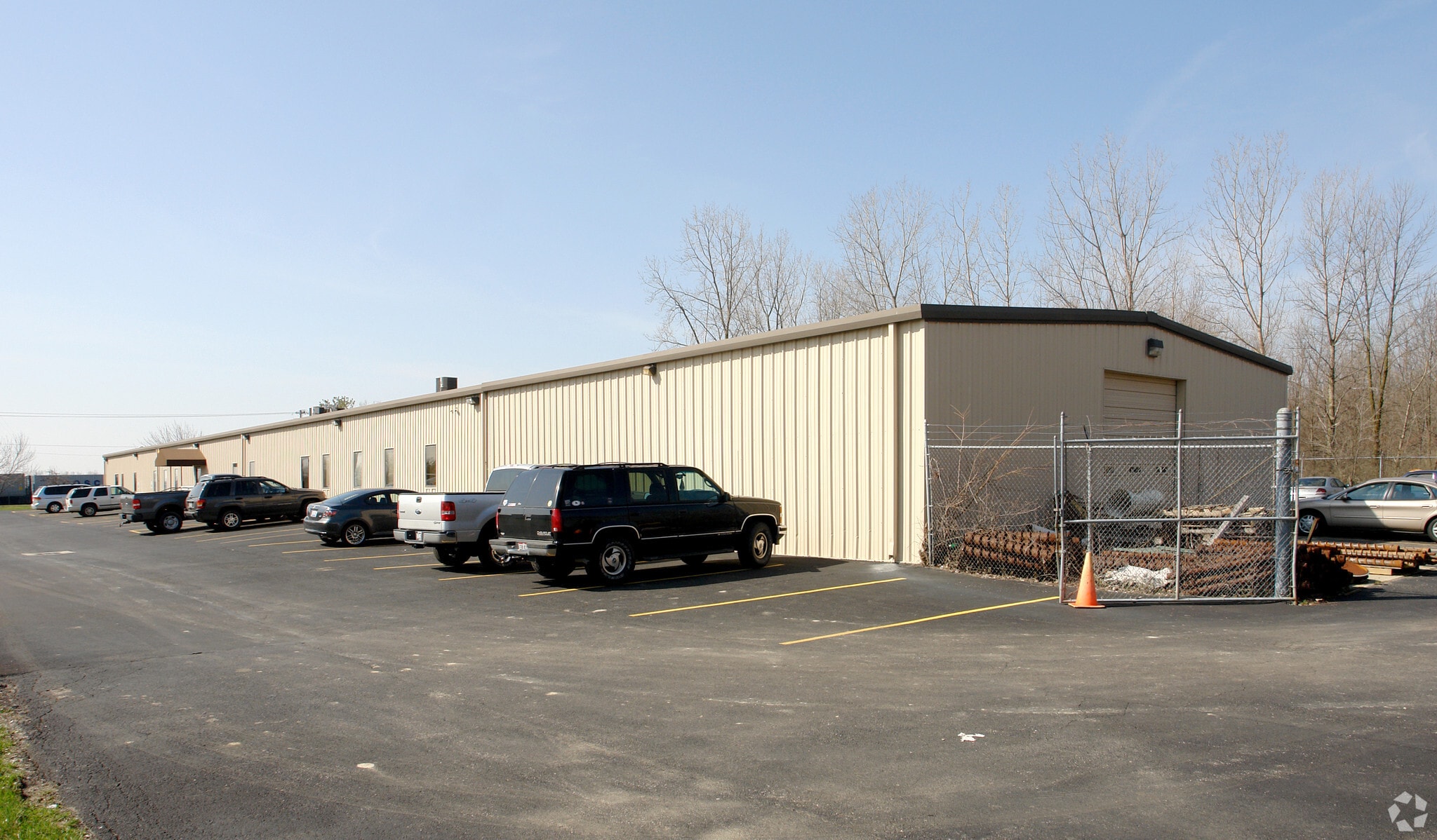 4960 Vulcan Ave, Columbus, OH for lease Primary Photo- Image 1 of 3