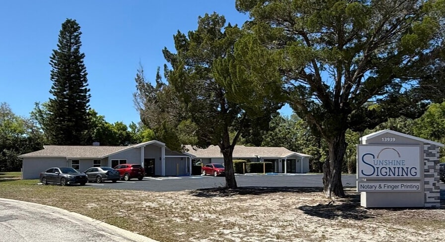 13939 Lakeshore Blvd, Hudson, FL for lease Primary Photo- Image 1 of 2