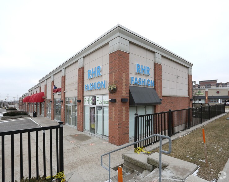 10 Karachi Dr, Markham, ON à vendre - Photo principale - Image 1 de 1