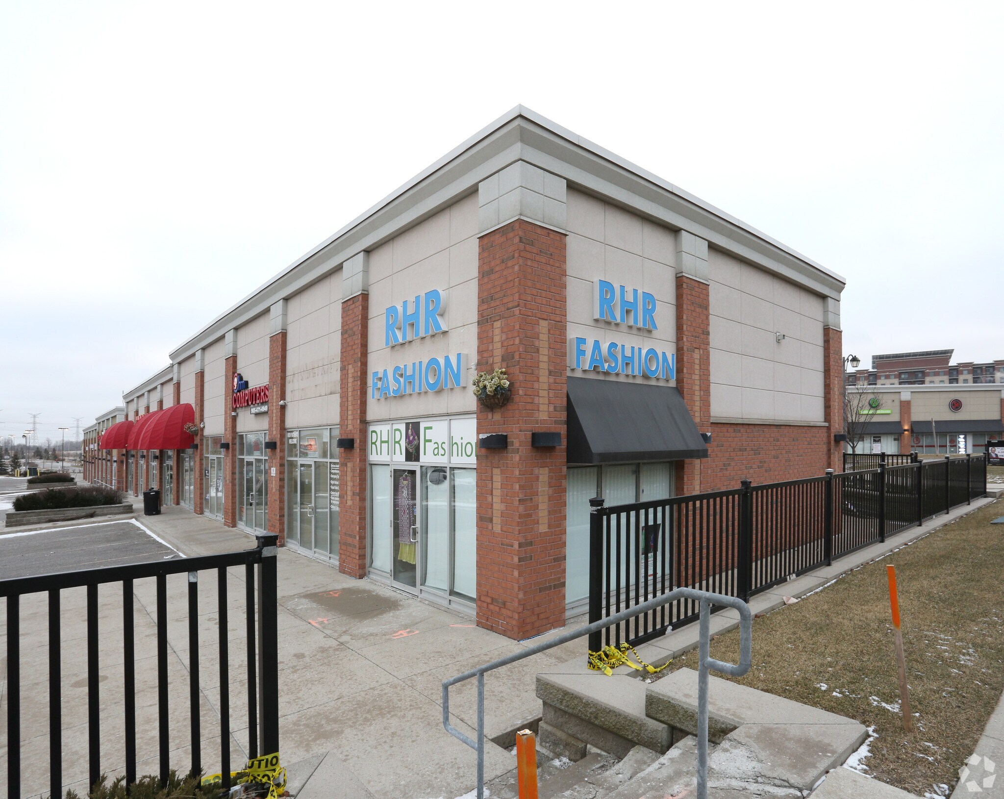 10 Karachi Dr, Markham, ON à vendre Photo principale- Image 1 de 1