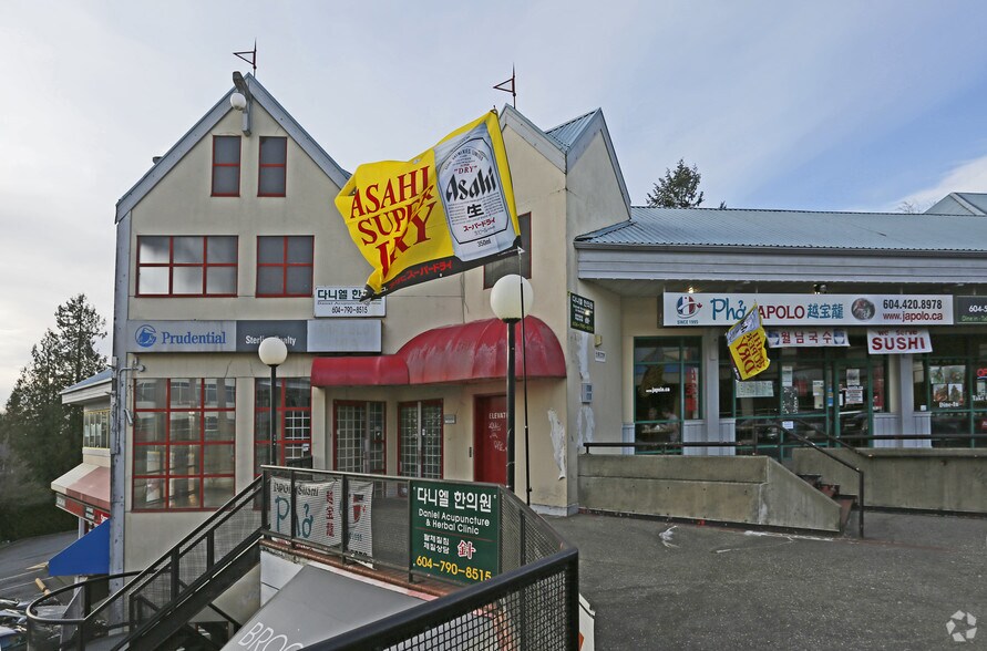 3355 North Rd, Burnaby, BC à louer - Photo du bâtiment - Image 3 de 11
