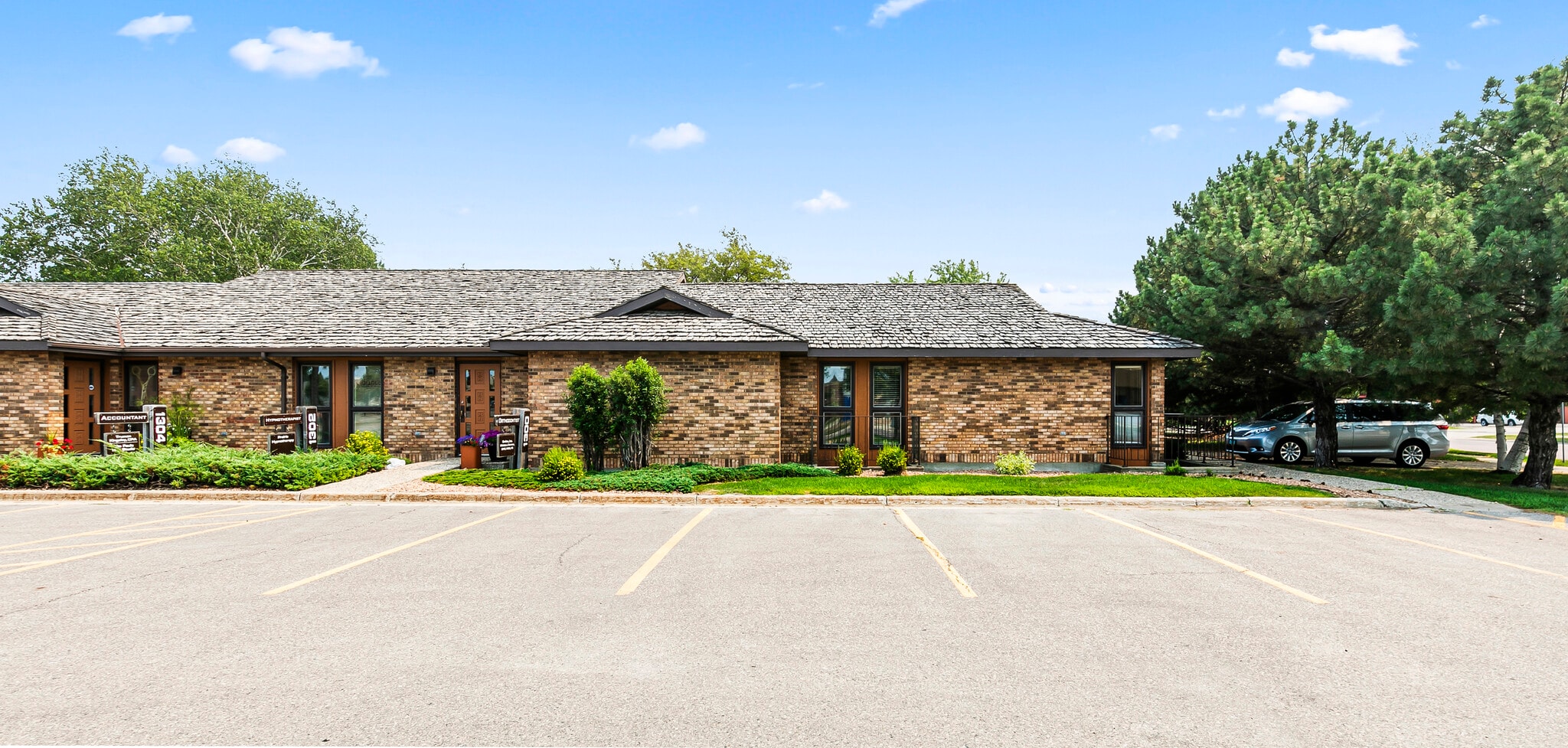 1300-1325 23rd St S, Fargo, ND for lease Primary Photo- Image 1 of 20