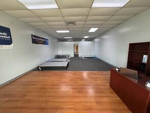 1814-1946 US Highway 19, Holiday, FL à louer Photo du bâtiment- Image 1 de 11