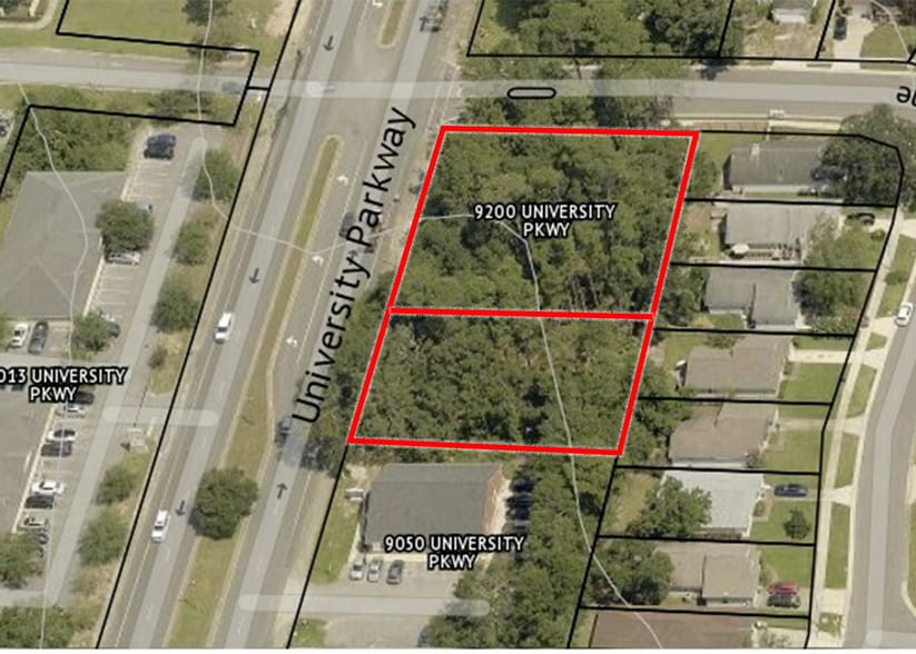 9200 University Pkwy, Pensacola, FL for sale - Primary Photo - Image 1 of 2