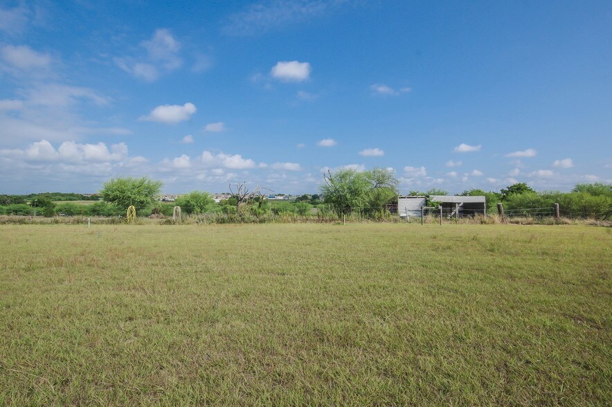 1841 Wiedner Rd, Cibolo, TX à vendre - Photo principale - Image 1 de 17