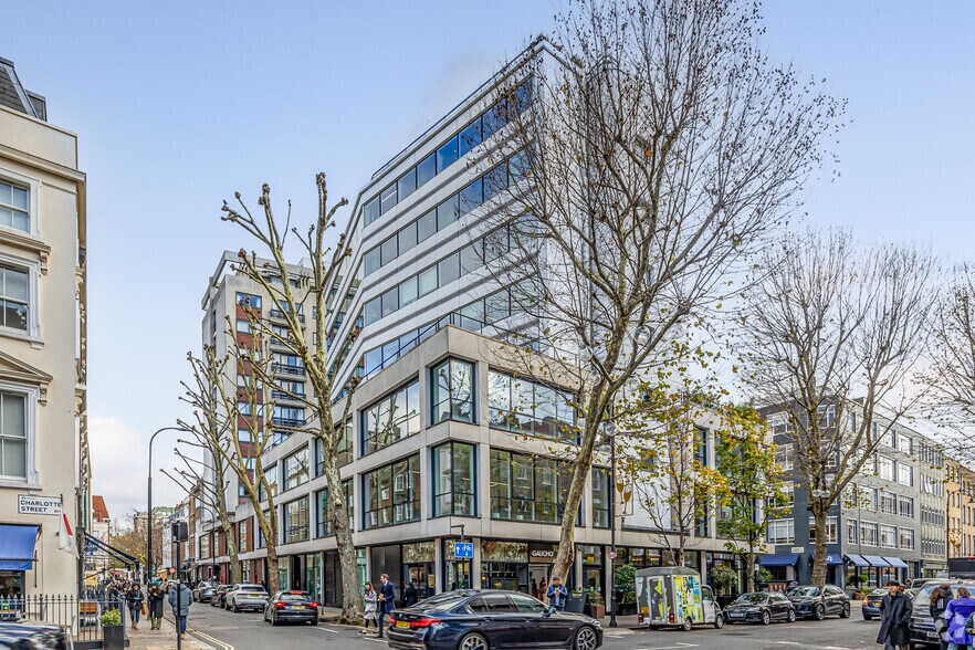 60 Charlotte St, Londres à louer - Photo principale - Image 1 de 11