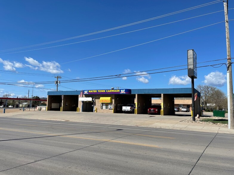 623 N Lacrosse St, Rapid City, SD à vendre - Photo du bâtiment - Image 1 de 1