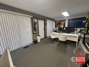6438-6444 S Quebec St, Centennial, CO for lease Interior Photo- Image 1 of 7