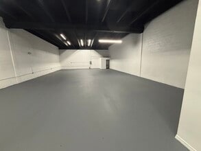 3501-3531 NW 19th St, Fort Lauderdale, FL à louer Photo du bâtiment- Image 1 de 6