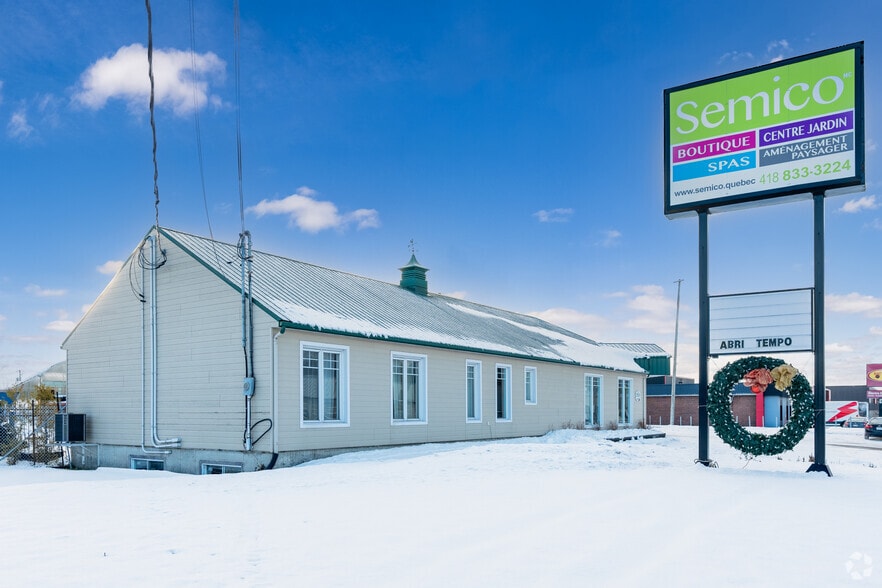 3830 Boul Guillaume-Couture, Lévis, QC for sale - Building Photo - Image 3 of 4