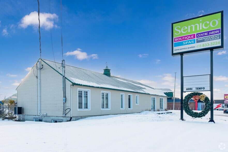3830 Boul Guillaume-Couture, Lévis, QC à vendre - Photo du bâtiment - Image 3 de 4