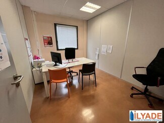 Plus de détails pour Bureau à louer