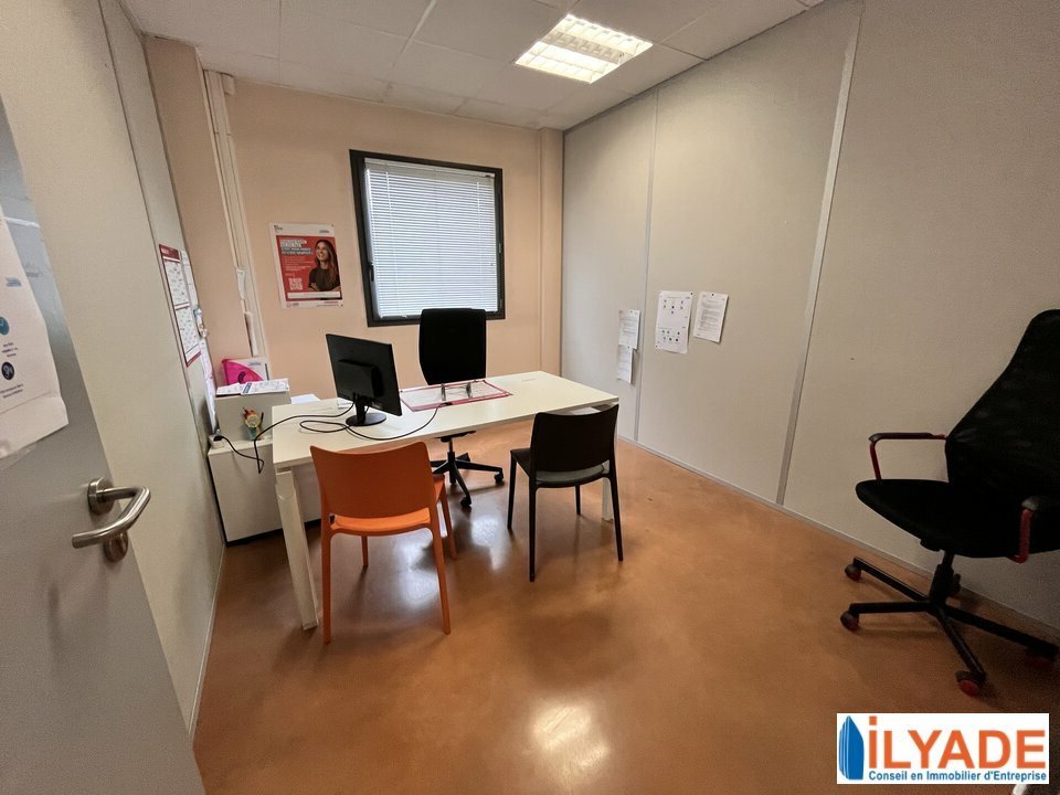 Bureau dans Aubagne à louer Photo intérieure- Image 1 de 5