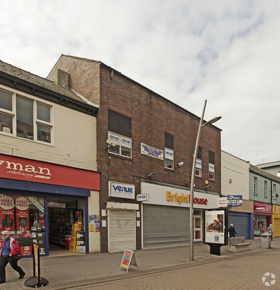 255-256 High St W, Sunderland à louer - Photo du bâtiment - Image 3 de 4