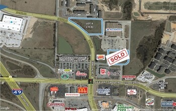 Centre Point Pleasant Grove, Rogers, AR - AERIAL  map view