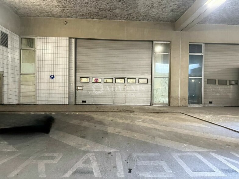 3 Allée De La Seine, Ivry-sur-Seine for lease - Building Photo - Image 1 of 22