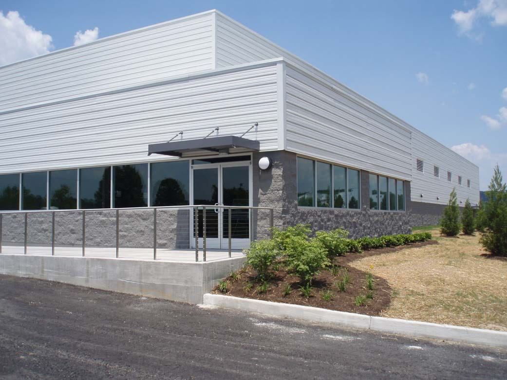 100 Europia Ave, Oak Ridge, TN for lease Primary Photo- Image 1 of 10