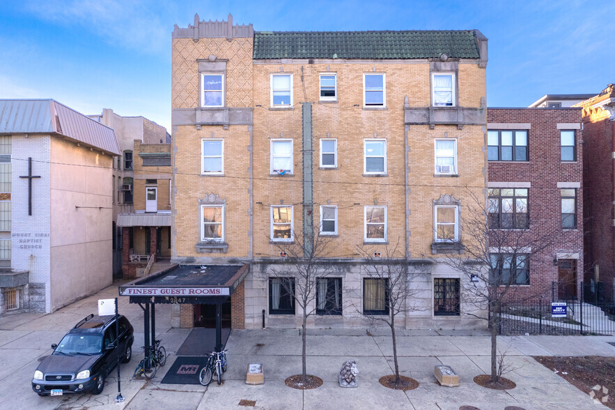 2847 W Washington Blvd, Chicago, IL for sale - Building Photo - Image 2 of 11