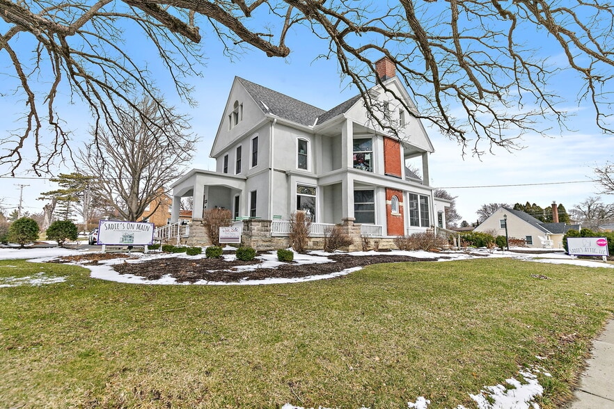 303 N Main St, Elburn, IL for sale - Building Photo - Image 3 of 72