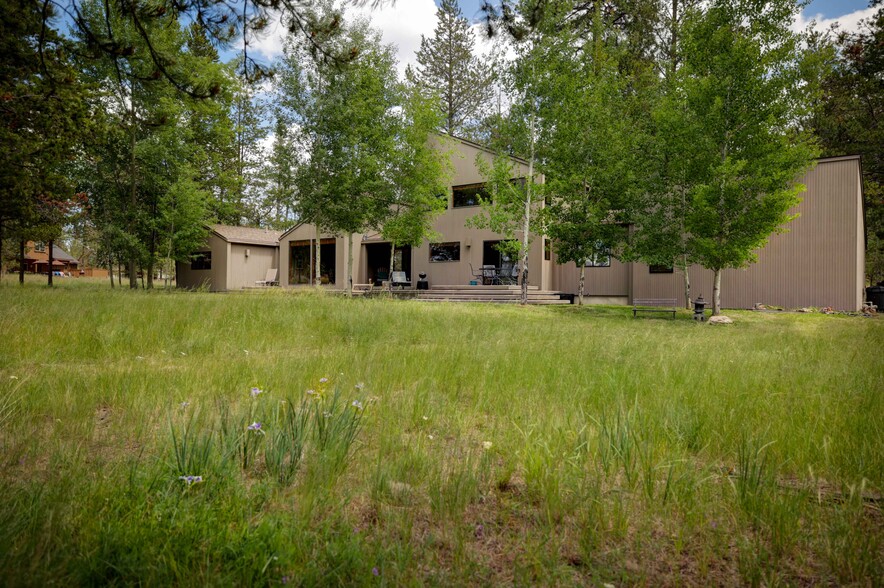 17646 Sisters, Sunriver, OR à vendre - Photo principale - Image 1 de 36