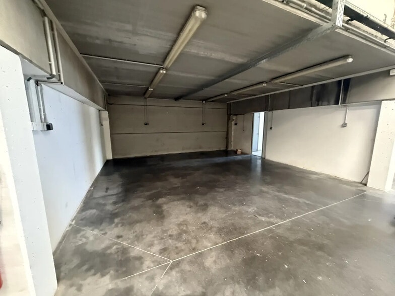 Flex dans Ennery à louer - Photo intérieure - Image 2 de 9