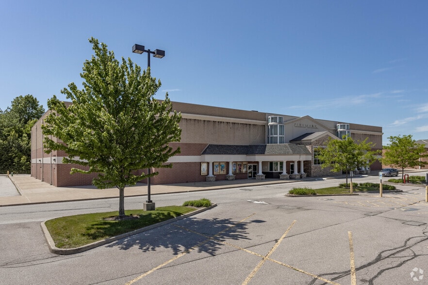 140 Barrington Town Square Dr, Aurora, OH à vendre - Photo principale - Image 1 de 6