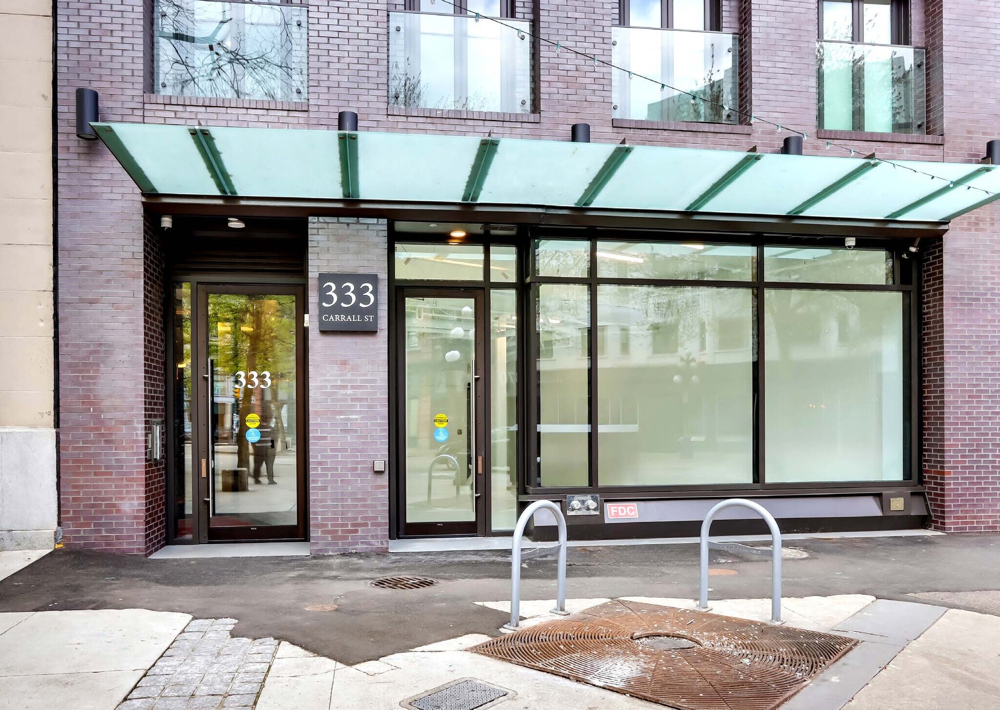 309-329 Carrall St, Vancouver, BC for lease Primary Photo- Image 1 of 3