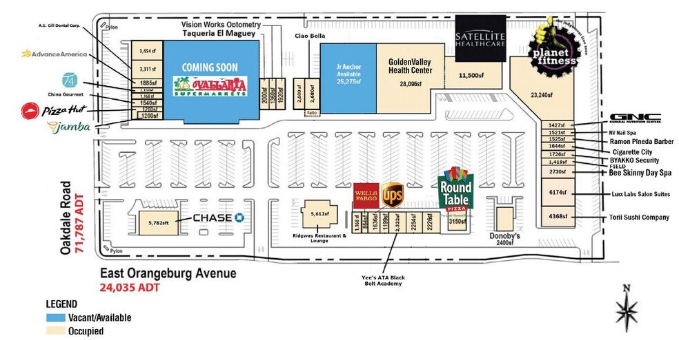 2401 E Orangeburg Ave, Modesto, CA à louer - Photo du bâtiment - Image 2 de 3