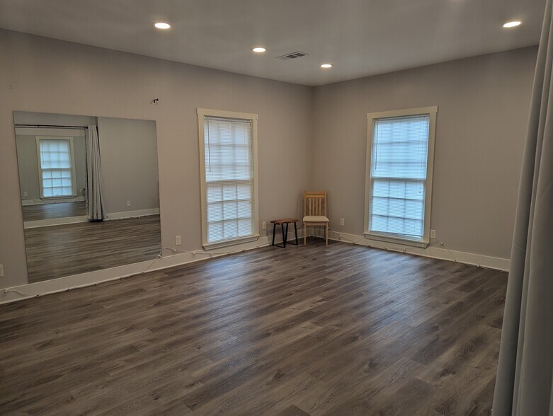 555 Research Dr, Athens, GA à louer - Photo intérieure - Image 2 de 13