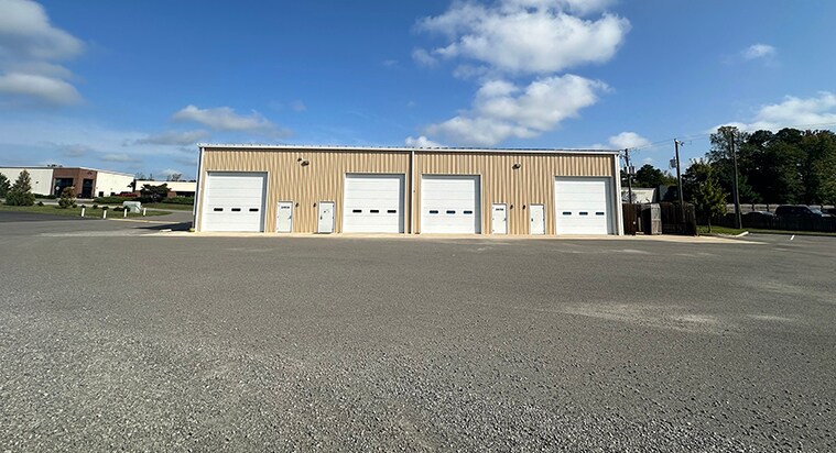 2405 Granite Ridge Rd, Rockville, VA à louer - Photo du bâtiment - Image 2 de 5