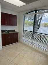 12651 W Sunrise Blvd, Sunrise, FL for lease Interior Photo- Image 1 of 4