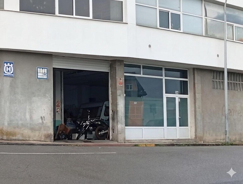 Retail in Burela, Lugo for lease - Building Photo - Image 1 of 6