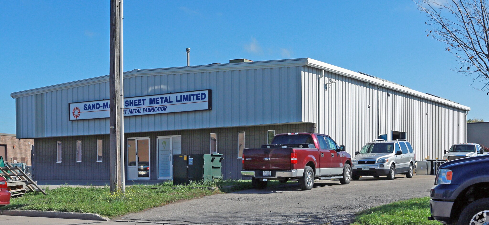 28 Perma Ct, St Catharines, ON for sale Primary Photo- Image 1 of 1