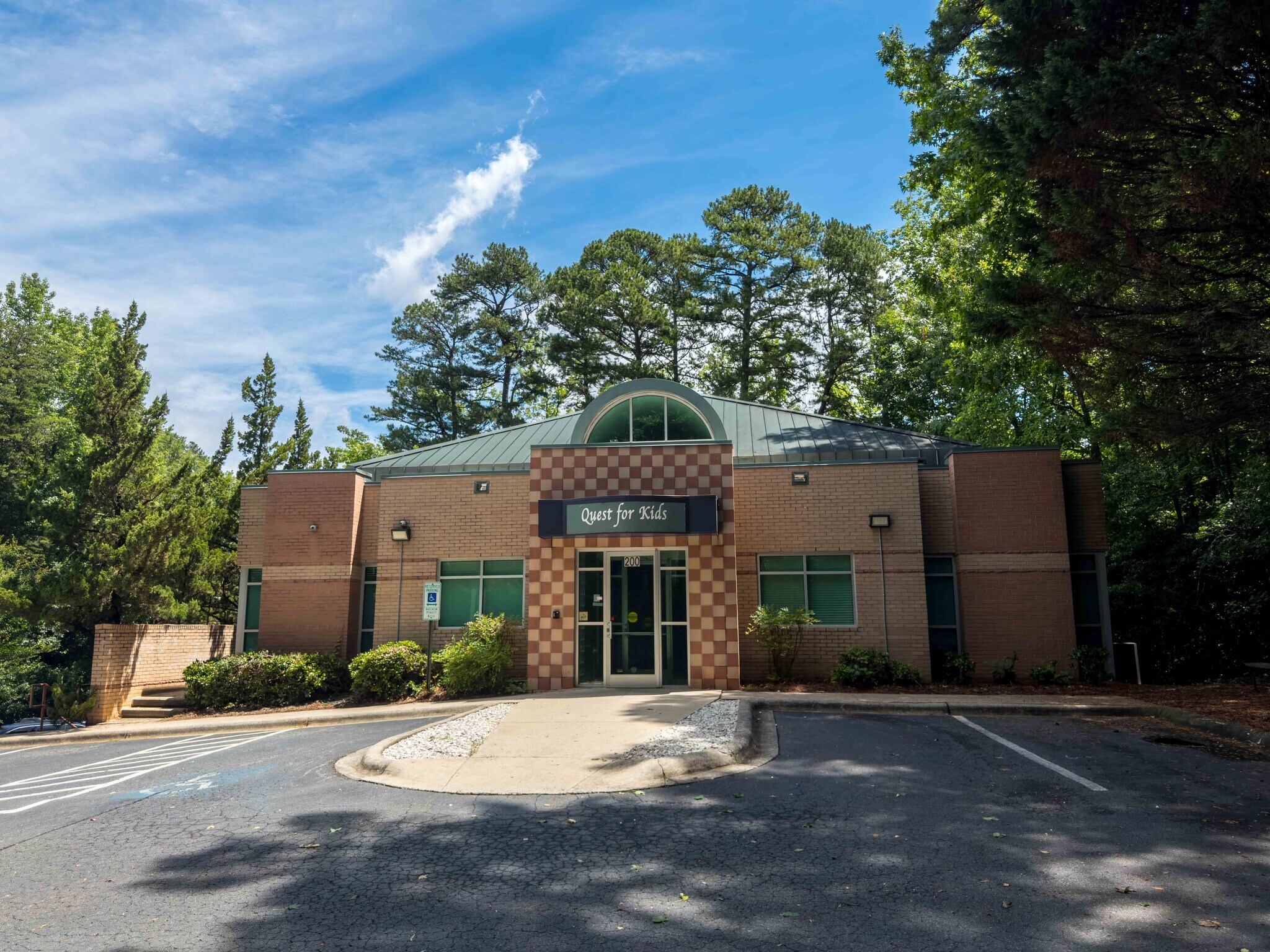 6800 Democracy Dr, Charlotte, NC à louer Photo du bâtiment- Image 1 de 6